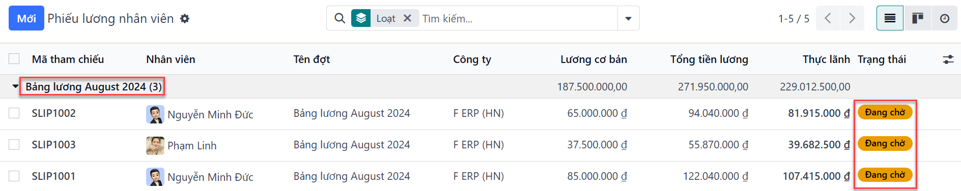 Xem tất cả phiếu lương được tổ chức theo các lô. Nhấn vào mũi tên để mở rộng từng lô.