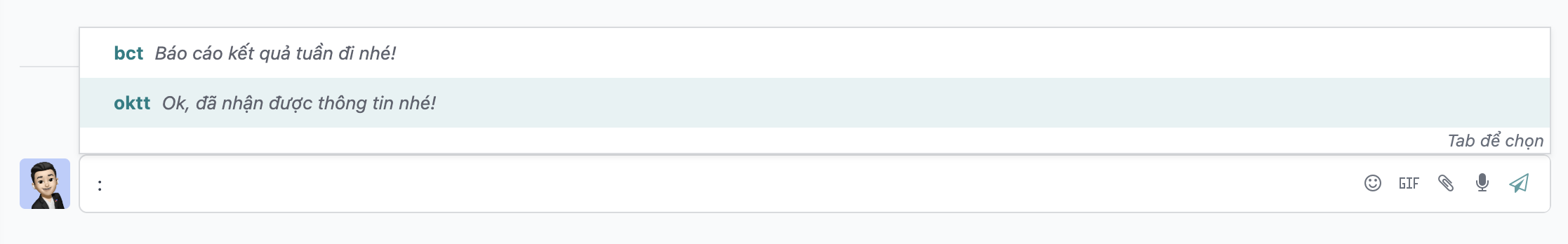 Một cuộc trò chuyện trực tiếp sử dụng câu trả lời soạn sẵn.