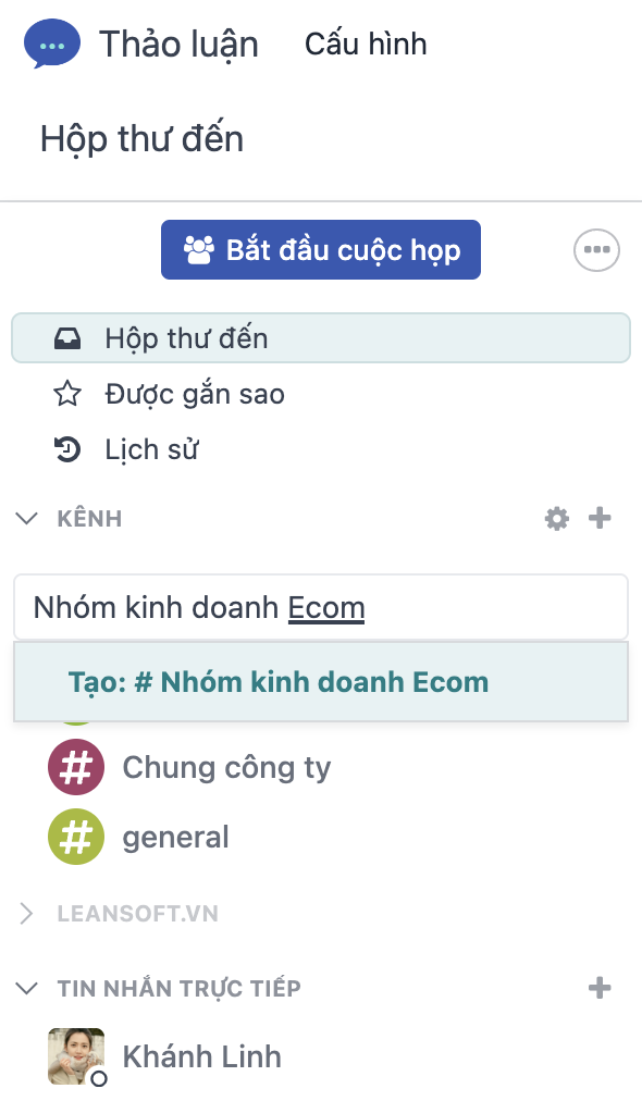Xem thanh bên thảo luận và một kênh được tạo trong LeanSoft Thảo luận.
